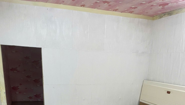 Cho thuê Nhà Yên Lãng ngõ ô tô, kinh doanh sạch, ở nhóm 8 người, hộ gia đình 11 Triệu, 80m2 rộng rãi